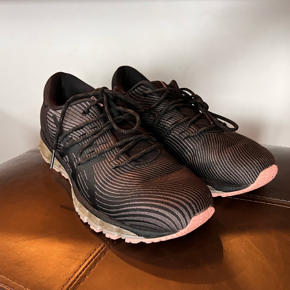 Gel quantum 360 size 8 women’s black/pink
